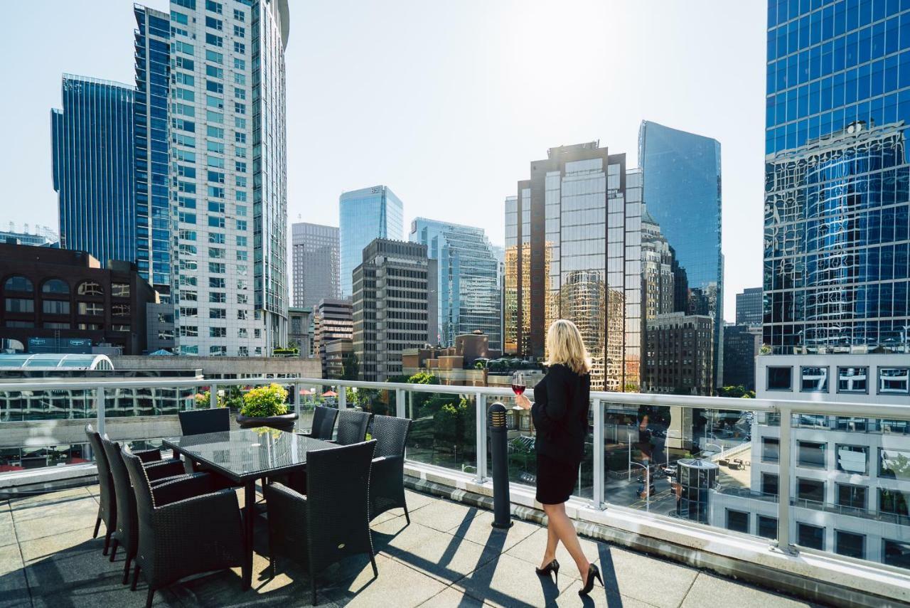 Hotel Fairmont Waterfront Vancouver Exteriér fotografie View from the rooftop